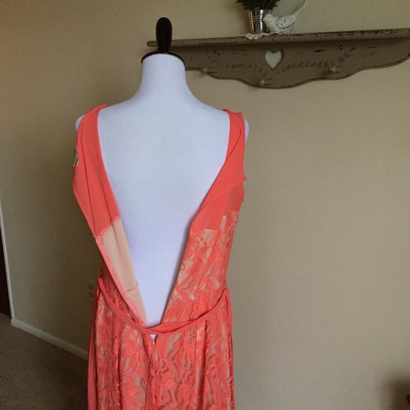 4/$25 J. Taylor Coral lace fit & flair dress 14 - Picture 5 of 8